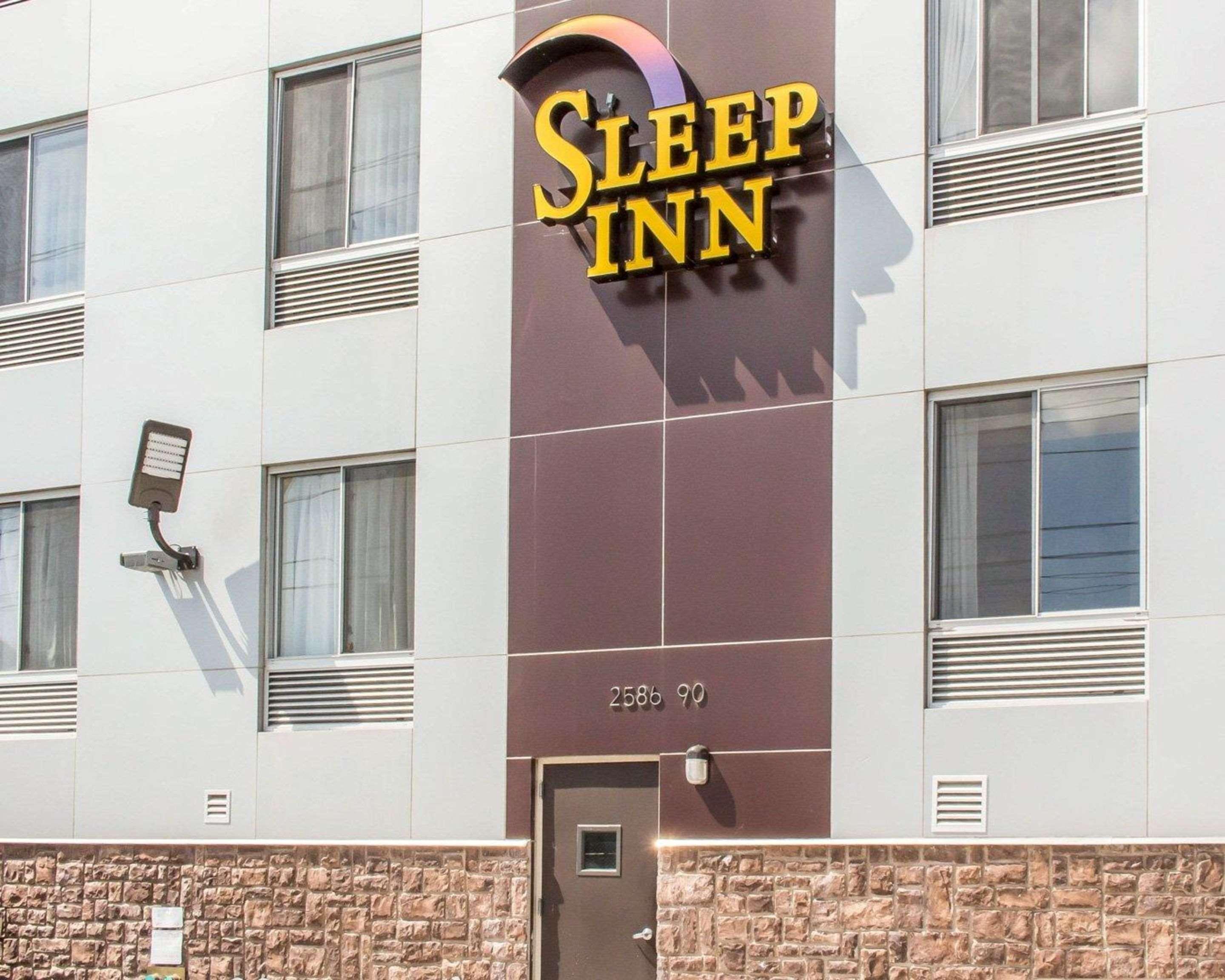 Sleep Inn Brooklyn Coney Island New York Exterior photo